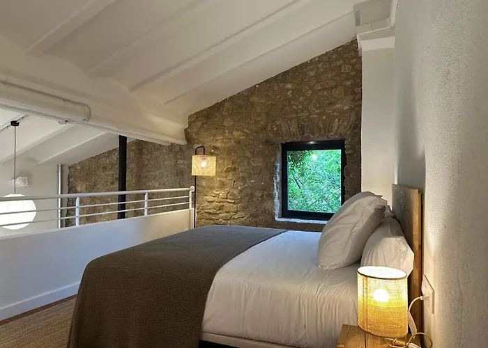 Encis D\'Emporda -Adults Only-