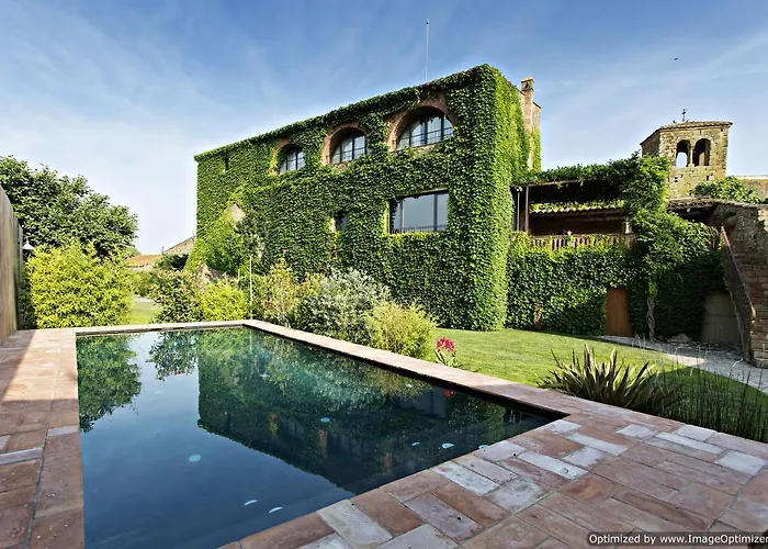 Encis D\'Emporda -Adults Only-