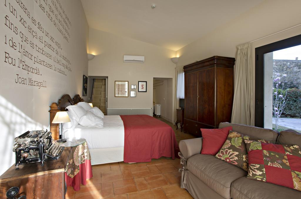 Encis D'emporda -adults Only- * Casavells